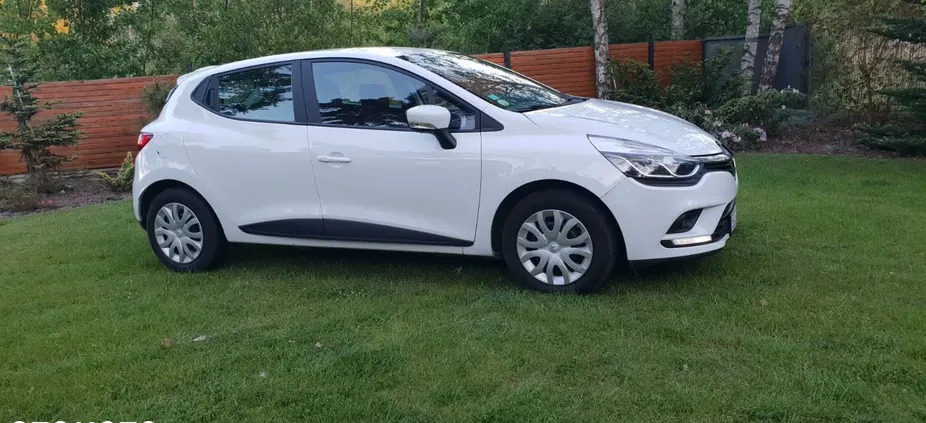 sosnowiec Renault Clio cena 30900 przebieg: 80000, rok produkcji 2017 z Sosnowiec